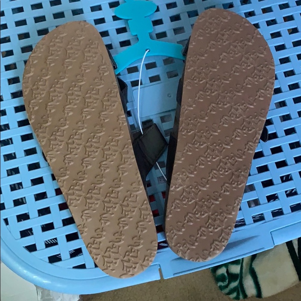 Target Sandals - Picture 3 of 4